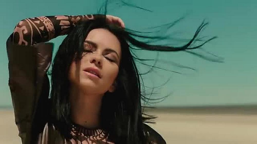 скачать клип Inna - No Help