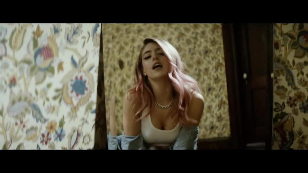скачать клип Against The Current - Voices