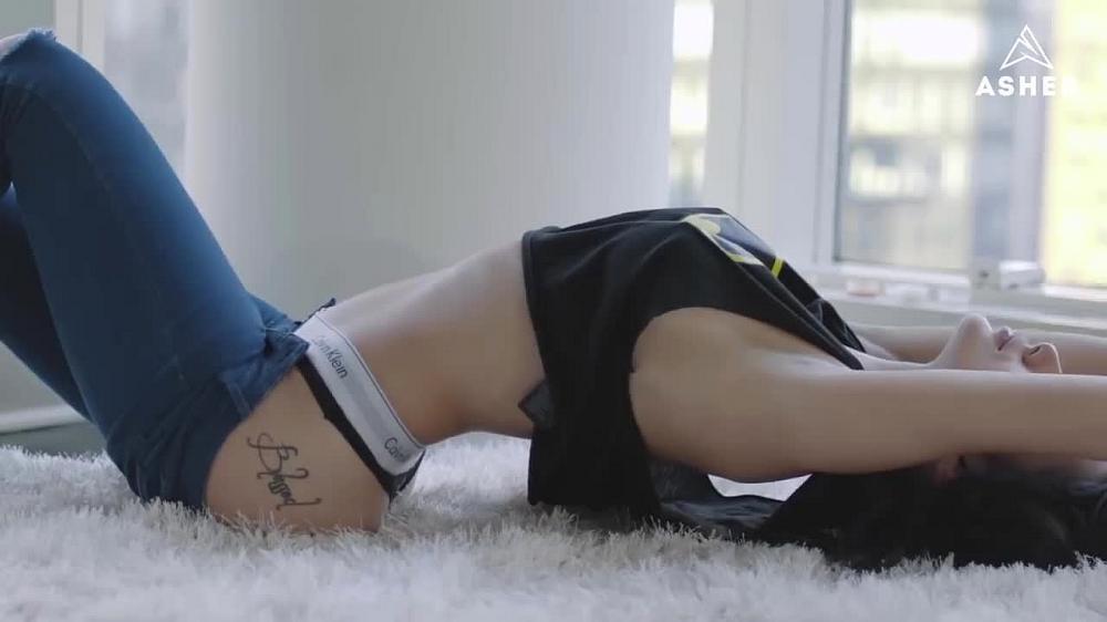 скачать клип JP Cooper - She is On My Mind