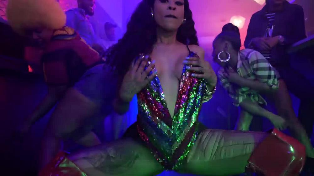 скачать клип Vybz Kartel, Jodi Couture - BackShot