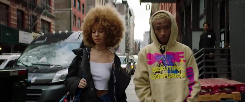 скачать клип Jaden - SOHO