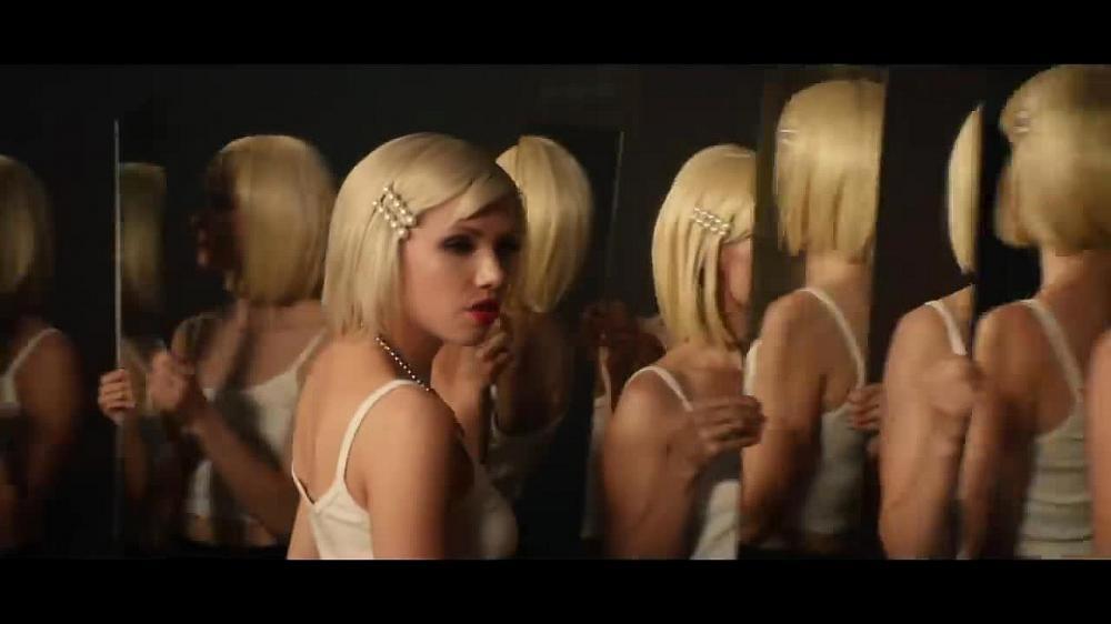 скачать клип Carly Rae Jepsen - Too Much