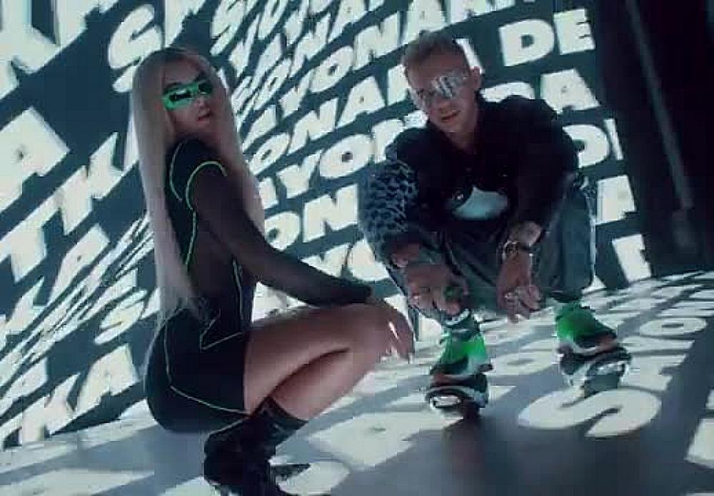 скачать клип Элджей feat. Era Istrefi - Sayonara Детка