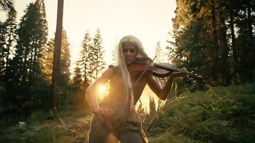 скачать клип Lindsey Stirling - Artemis