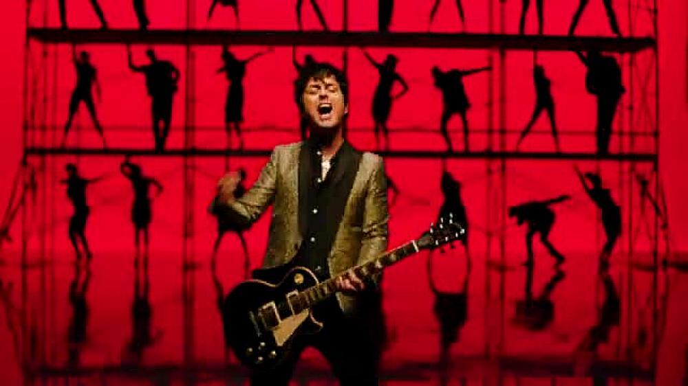 скачать клип Green Day - Father Of All