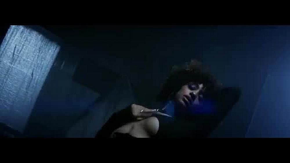скачать клип Chase Atlantic - TOO LATE