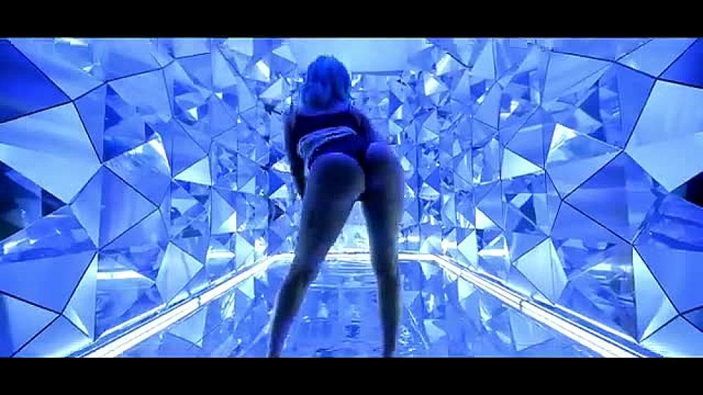 скачать клип Fat Joe, Cardi B, Anuel AA - YES
