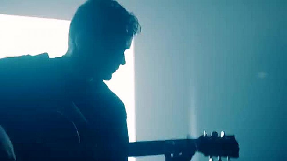 скачать клип Martin Garrix and Dean Lewis - Used To Love