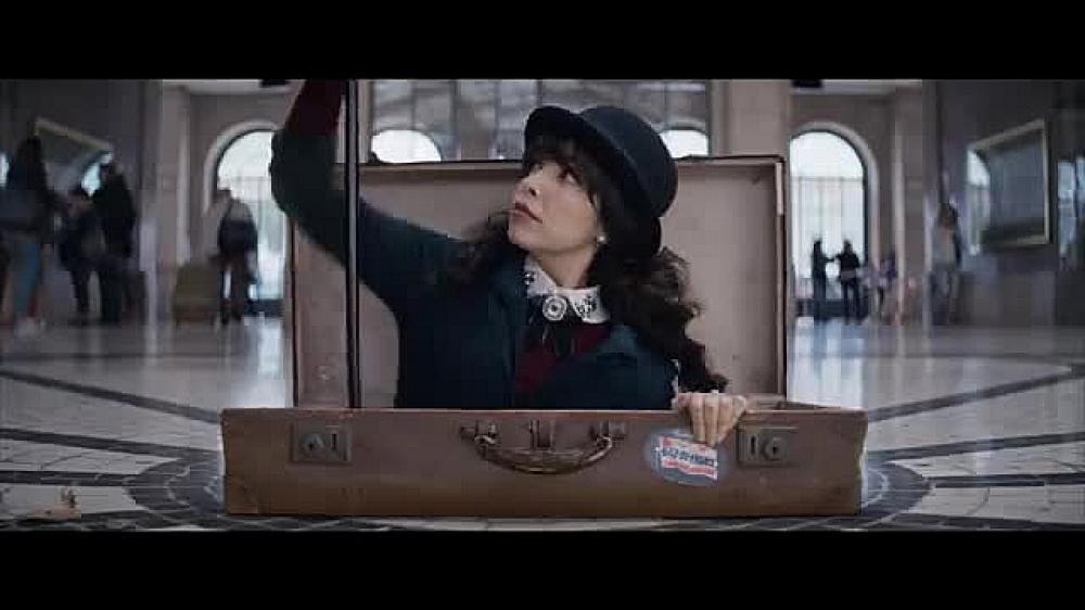 скачать клип Indila - Parle a ta tete