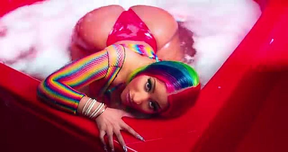скачать клип 6ix9ine and Nicki Minaj - TROLLZ