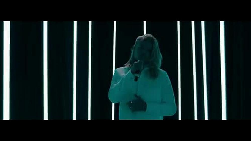 скачать клип Alan Walker - All Falls Down - Live
