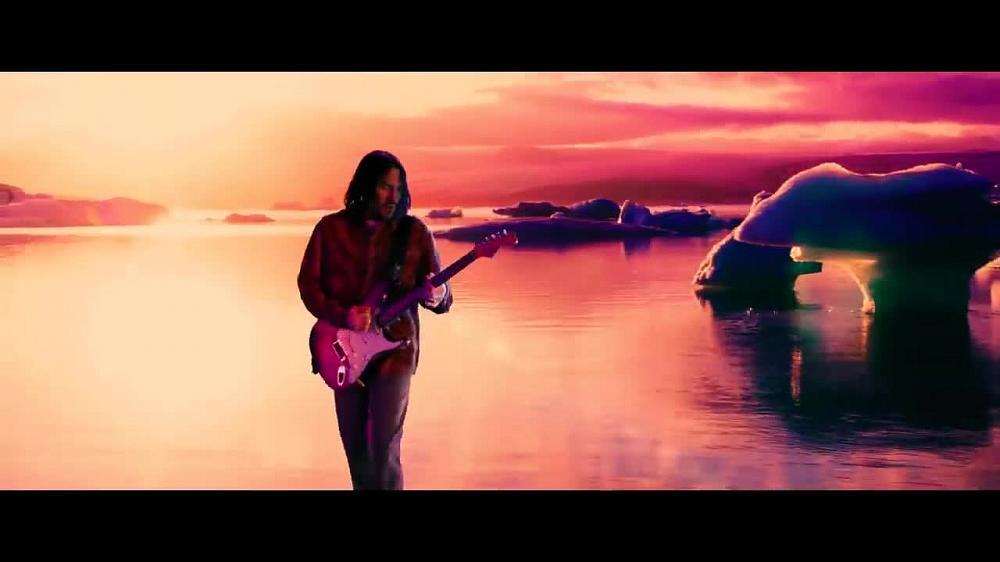 скачать клип Red Hot Chili Peppers - Black Summer