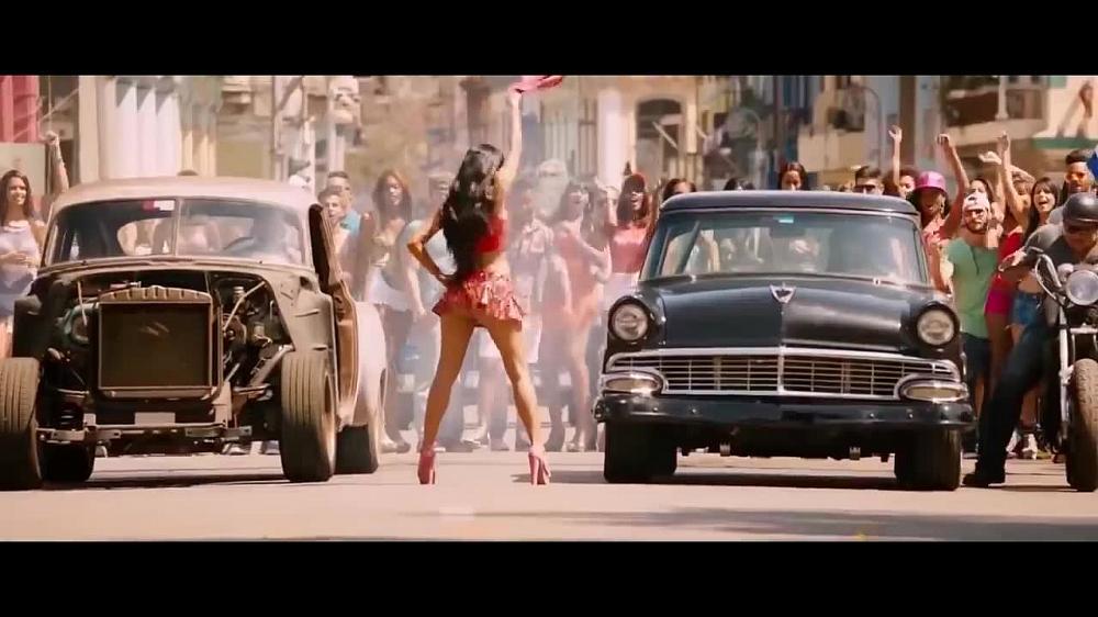 скачать клип Flo Rida - GDFR
