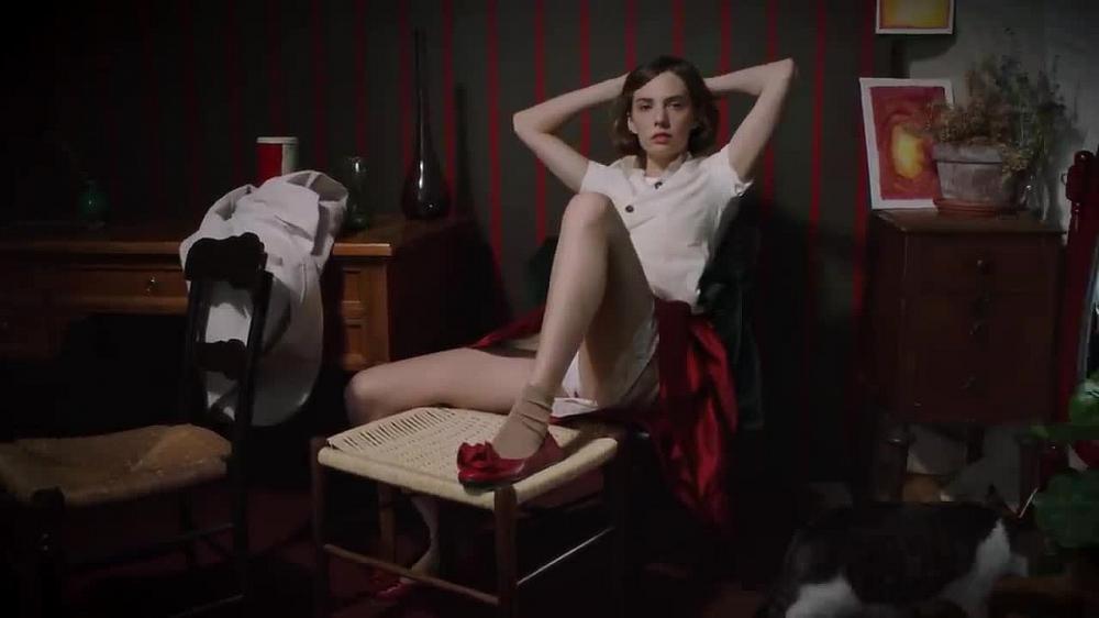 скачать клип Maya Hawke - Blue Hippo