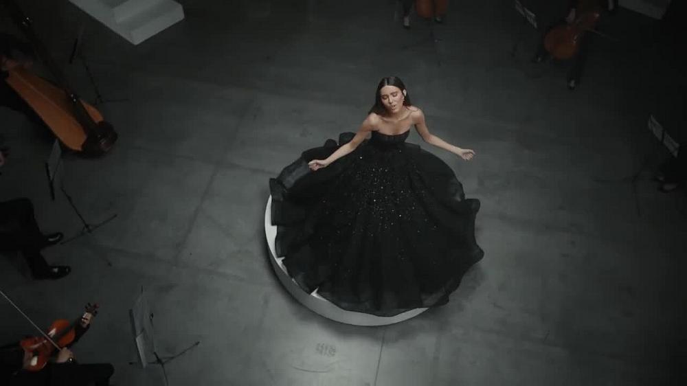 скачать клип Madison Beer - Dangerous