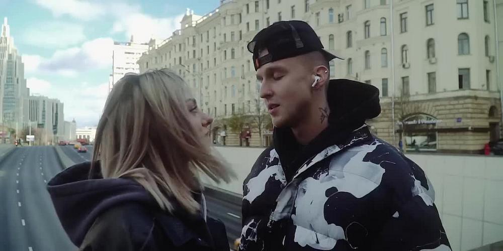 скачать клип МИЧЕЛЗ and Элона Миллер - Угонщица 2023