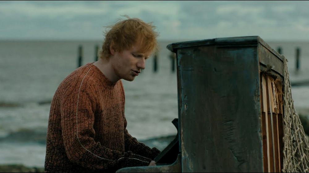 скачать клип Ed Sheeran - Spark