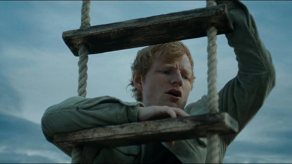 скачать клип Ed Sheeran - No Strings