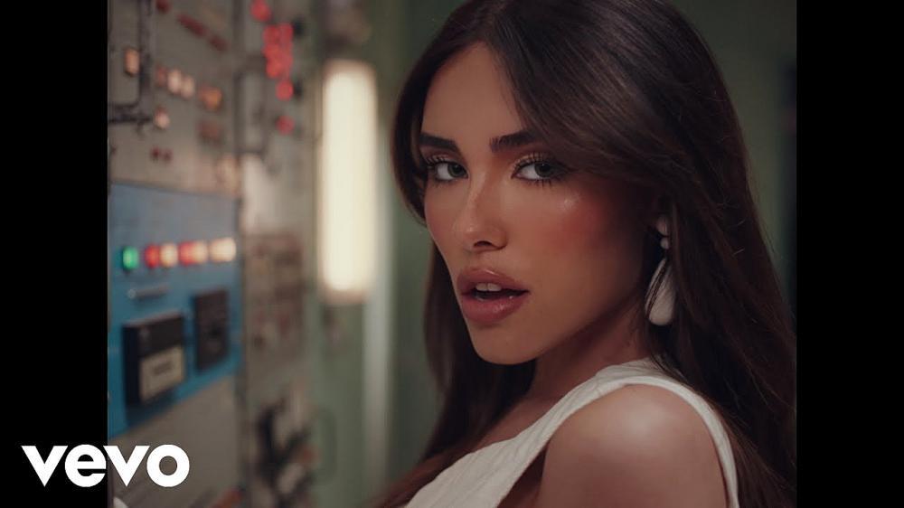 скачать клип Madison Beer - Home To Another One