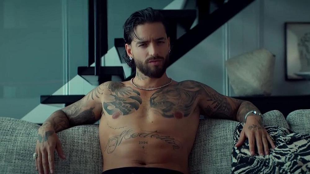 скачать клип Maluma - COCO LOCO