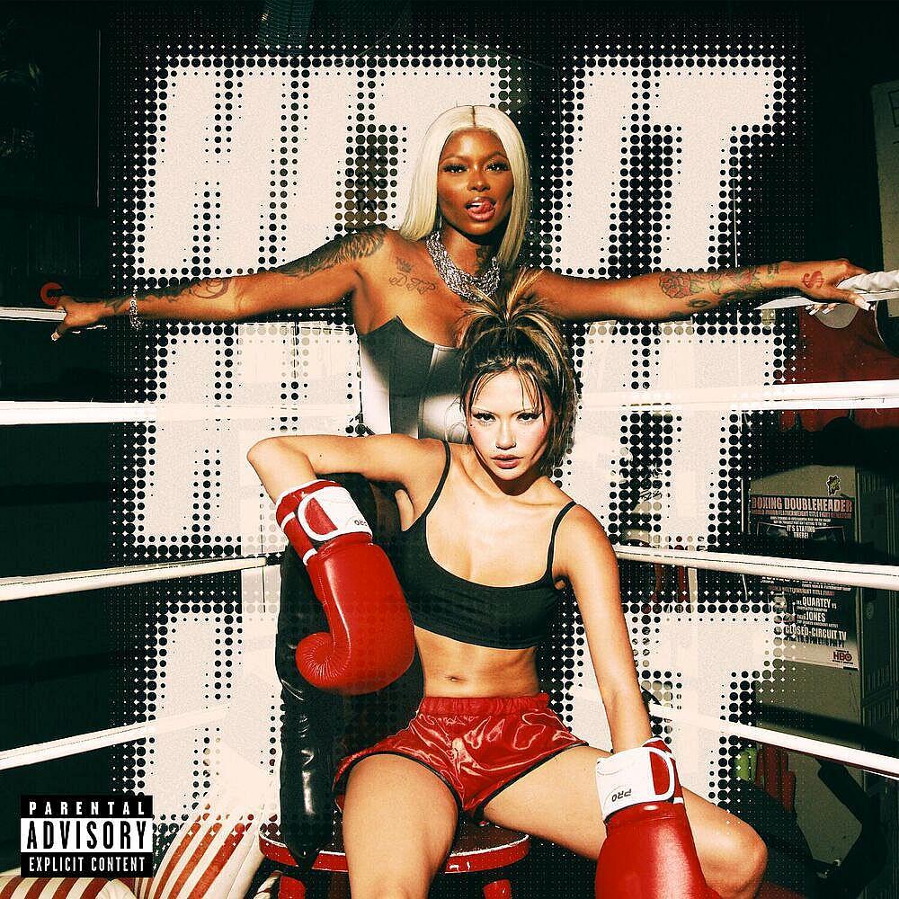 скачать клип SNOW WIFE - HIT IT