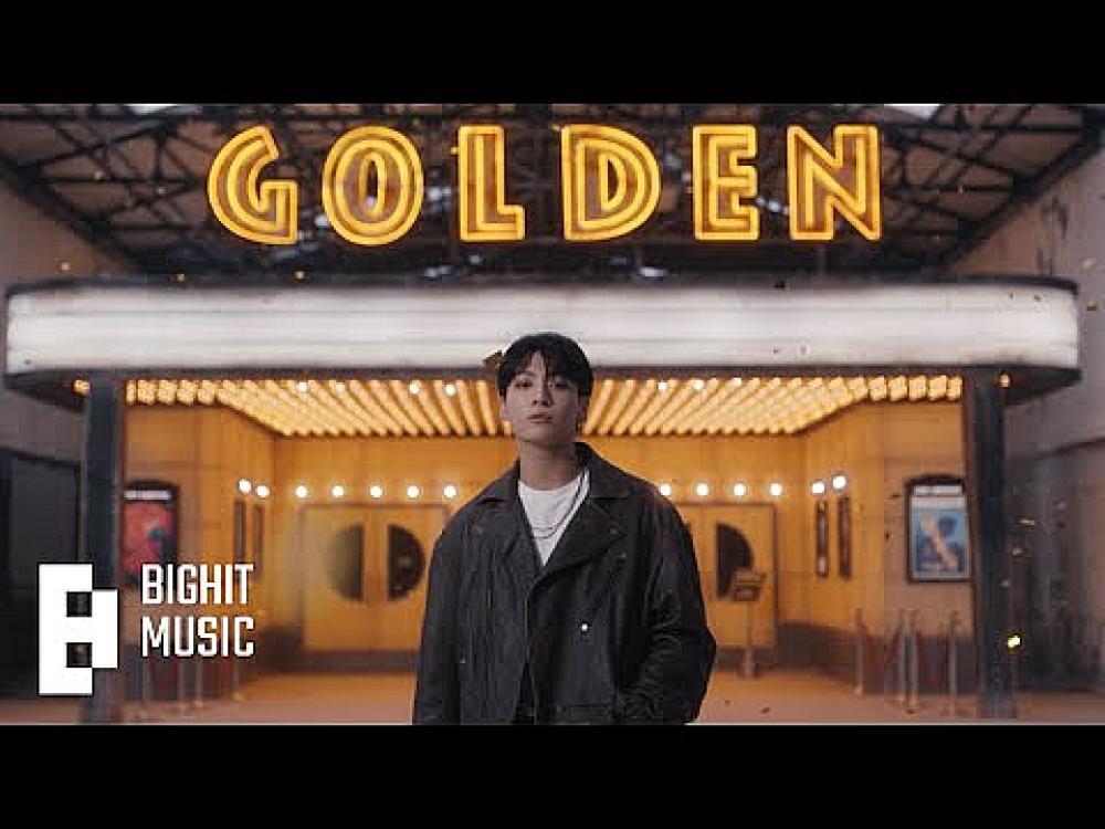 скачать клип Jung Kook - GOLDEN