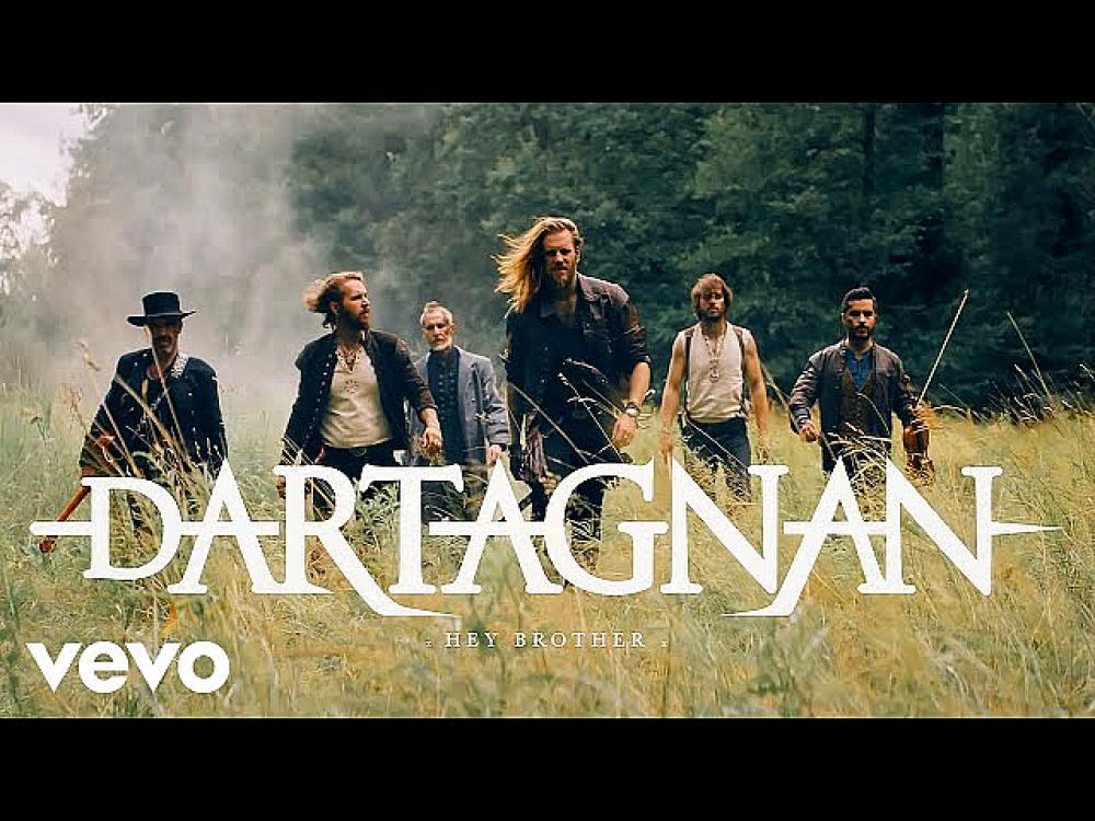 скачать клип dArtagnan - Hey Brother