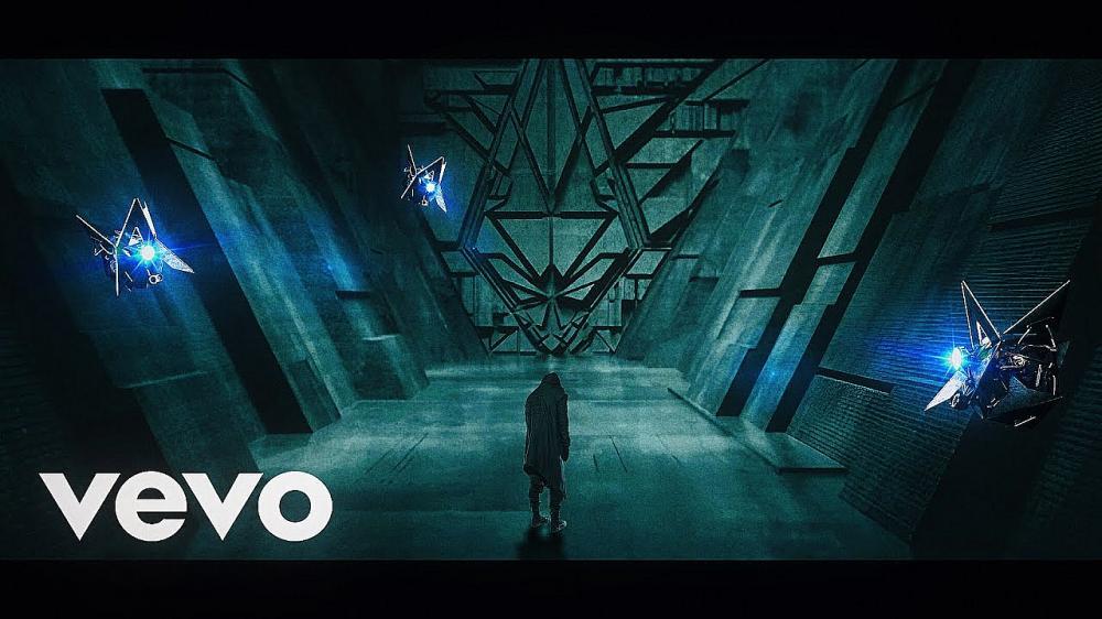 скачать клип Alan Walker and Seantonio - ODYSEA