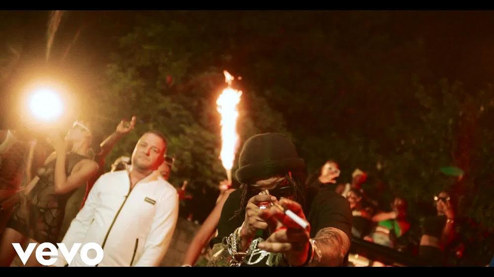 скачать клип Tommy Lee Sparta and Scotchie Boss - War