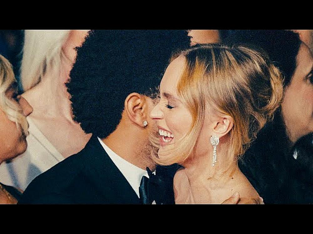 скачать клип The Weeknd and Madonna and Playboi Carti - Popular