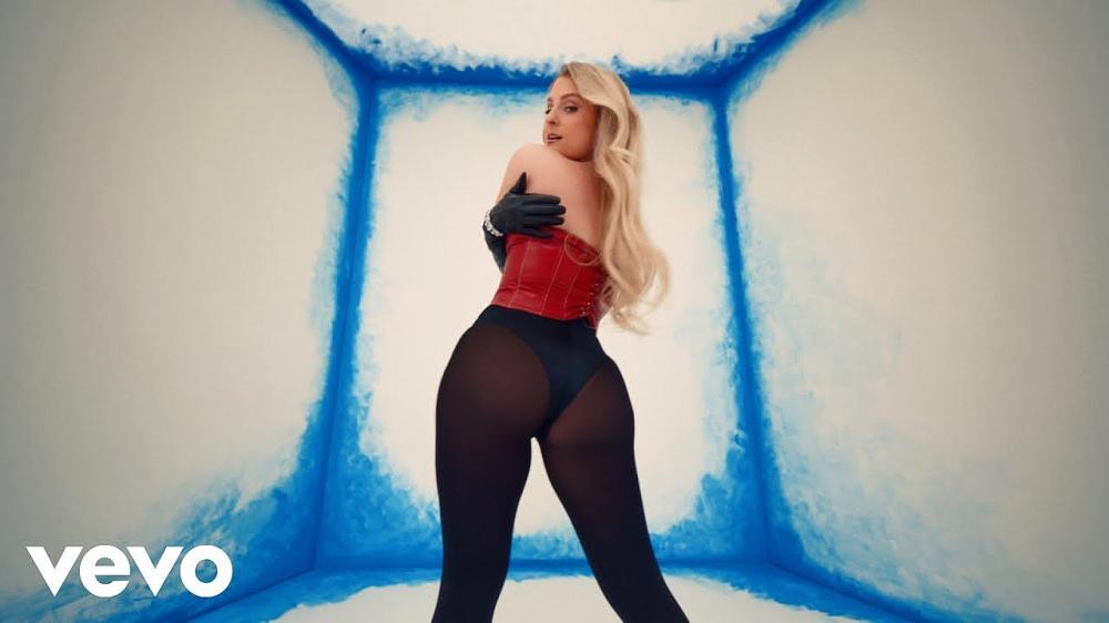 скачать клип Meghan Trainor - Whoops