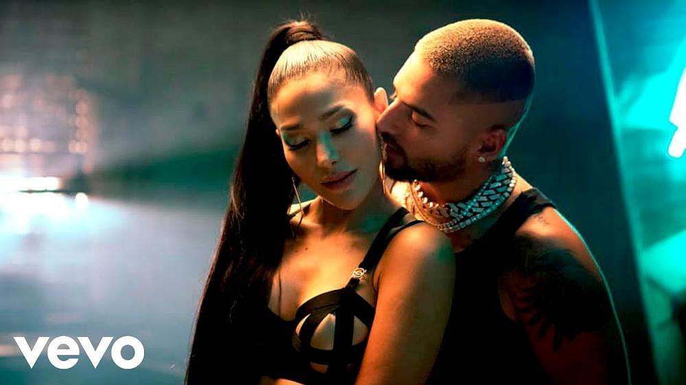 скачать клип Maluma and Fariana - Te Necesitaba