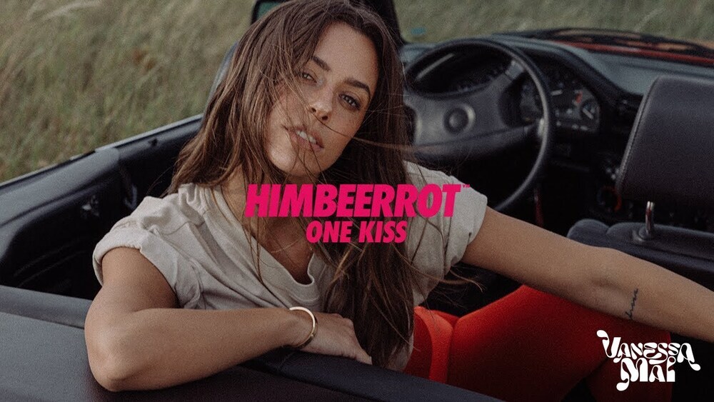скачать клип Vanessa Mai - Himbeerrot
