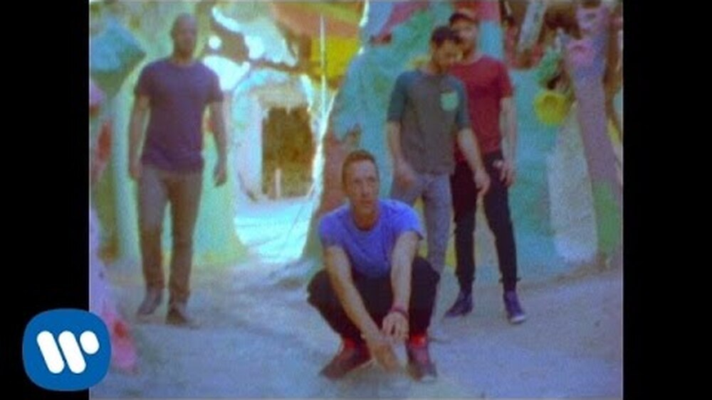 скачать клип Coldplay - Birds