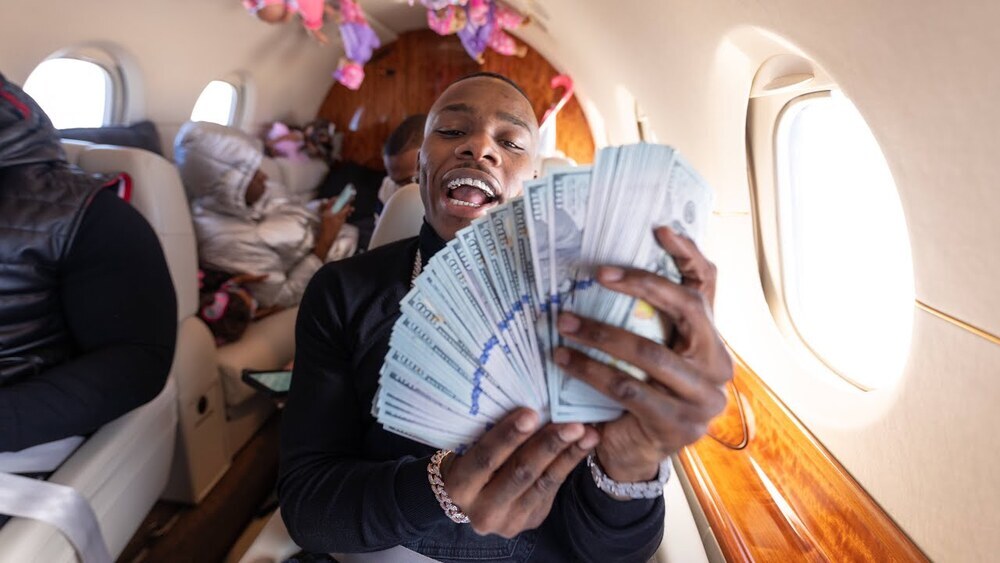 скачать клип DaBaby - Goin Baby