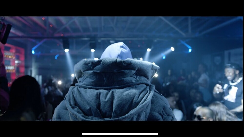 скачать клип DaBaby - SHUT UP
