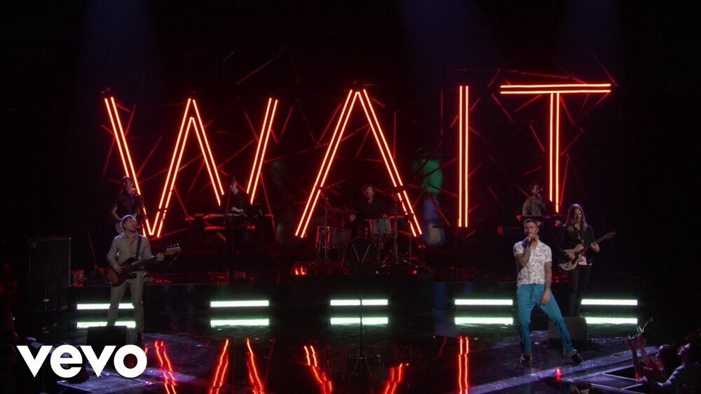 скачать клип Maroon 5 - Wait - Live