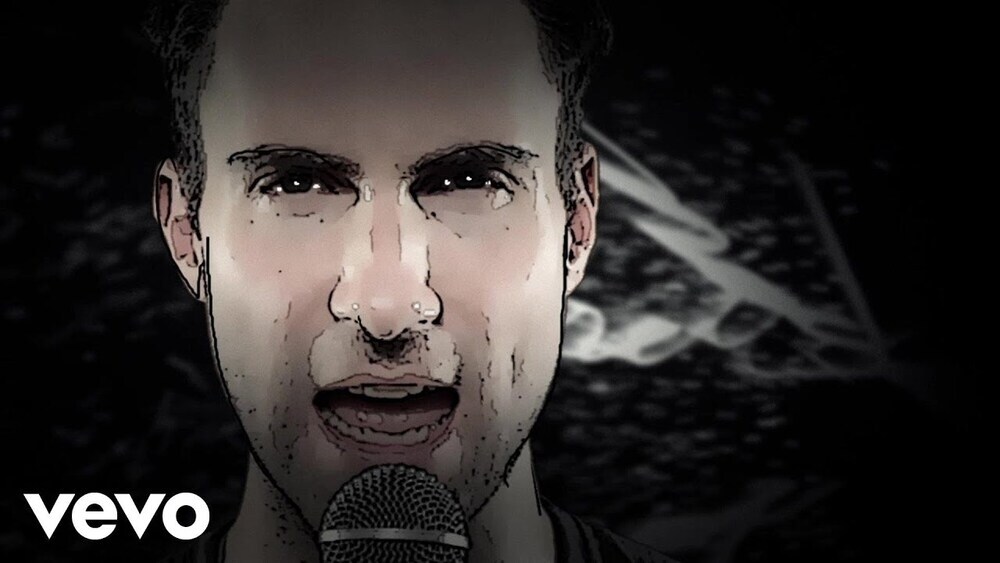 скачать клип Maroon 5 - Hands All Over