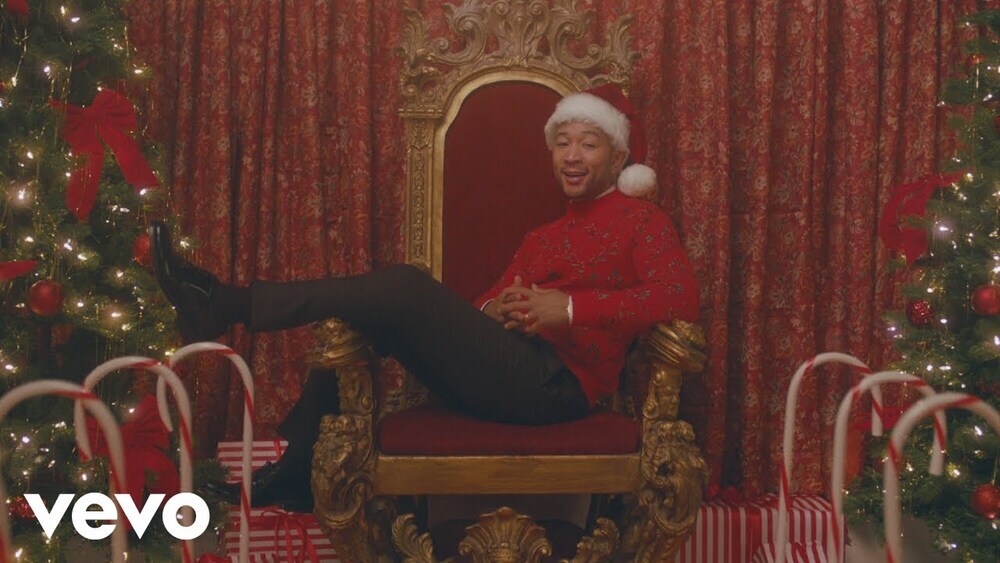 скачать клип John Legend - Have Yourself a Merry Little Christmas