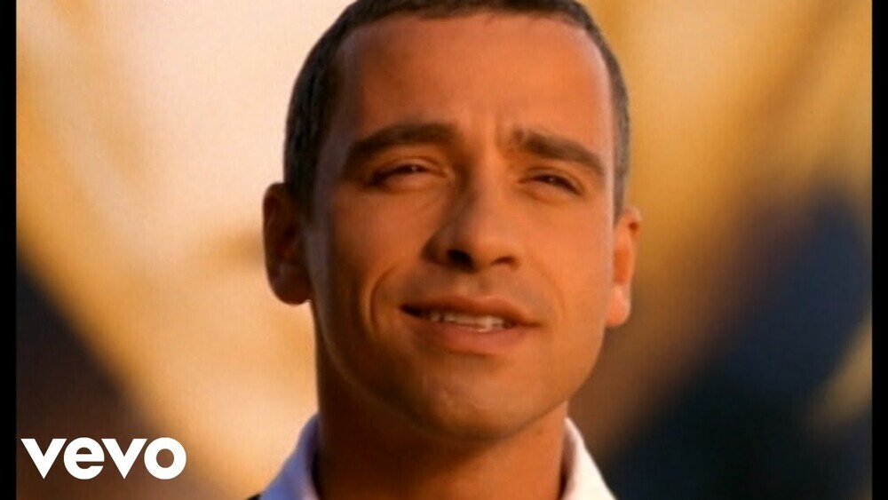 скачать клип Eros Ramazzotti - Piu bella cosa