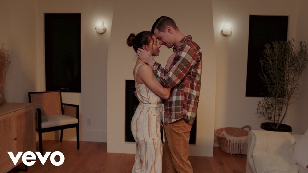 скачать клип Justin Bieber - That is What Love Is