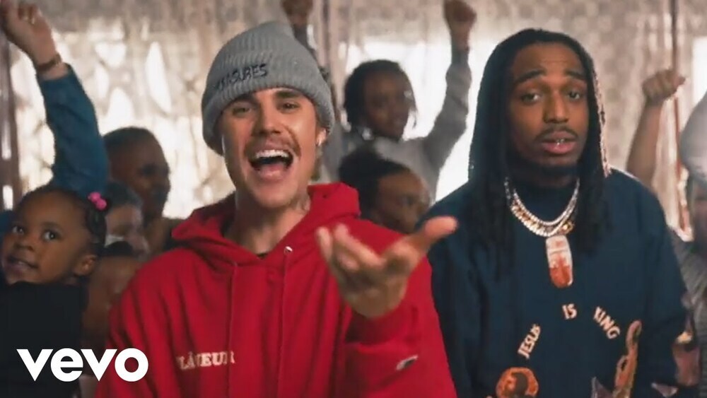 скачать клип Justin Bieber - Intentions