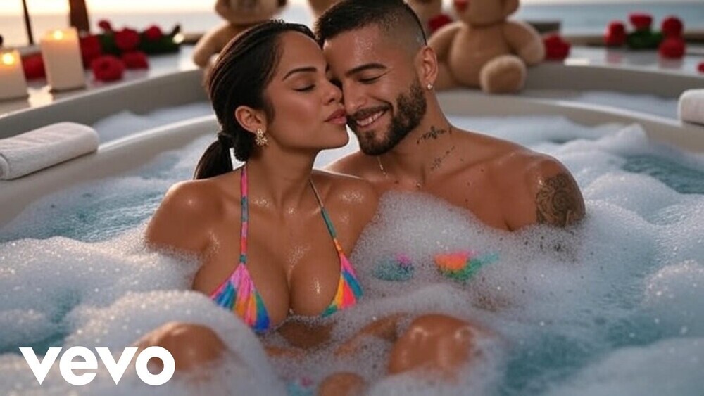 скачать клип Maluma, Natti Natasha - No Te Confundas