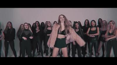 Скачать клип