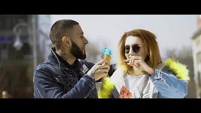 Скачать клип