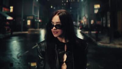 Скачать клип