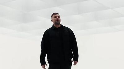 Скачать клип