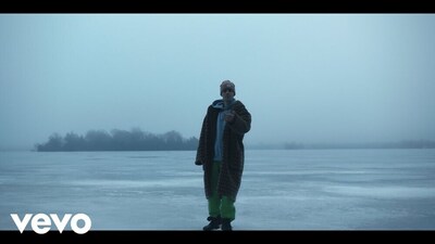 Скачать клип