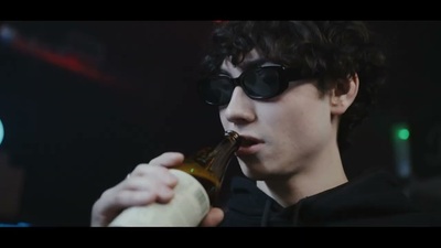 Скачать клип