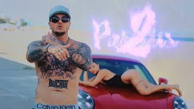 Скачать клип